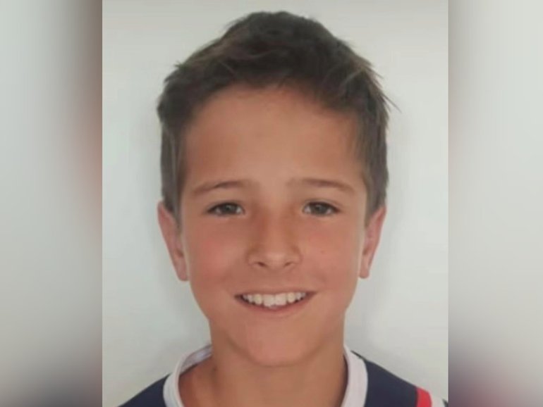 Nico Antic was attacked by a shark after jumping off rocks into Sydney Harbour.