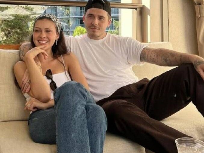 Nicola and Brooklyn Peltz Beckham have offered a glimpse inside their low-key life at their $3.8 million Beverly Hills condo, revealing theyre happiest curled up on the couch in sweats. nicolaannepeltzbeckham/Instagram