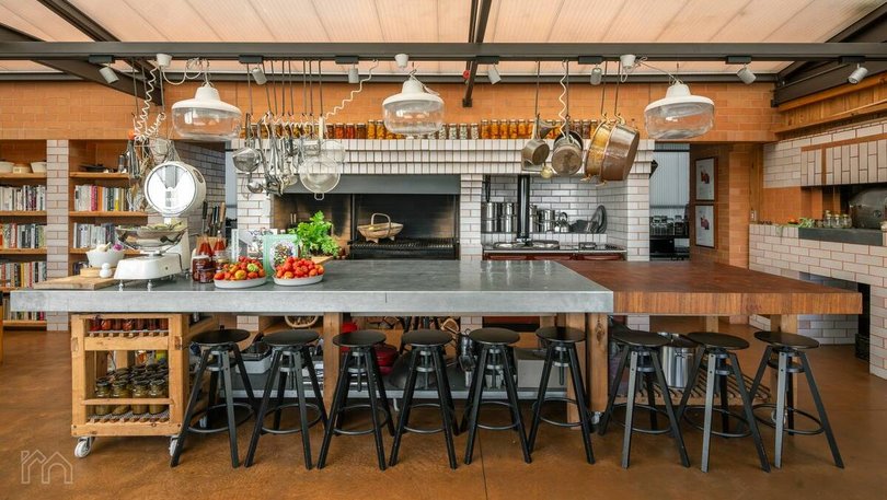 The kitchen is suitable for everything from family dinners to events with 120 guests.