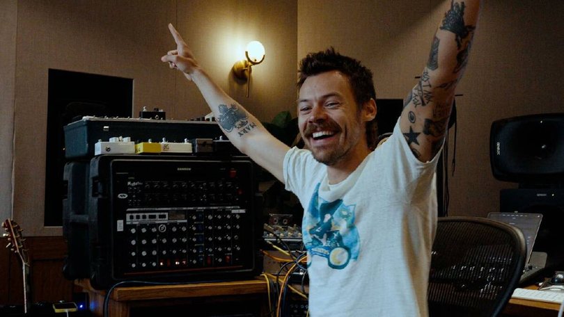 Harry Styles announces new album @harrystyles Instagram