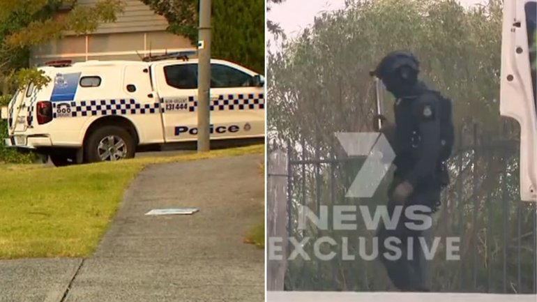 Major police operation underway after explosive device found at Melbourne home.