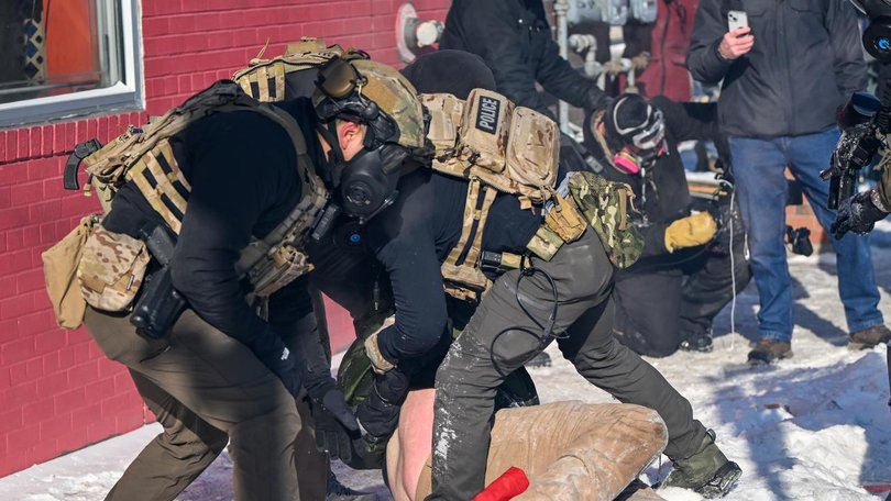 Local leaders condemned the shooting of a man by federal agents in Minneapolis. (EPA PHOTO)