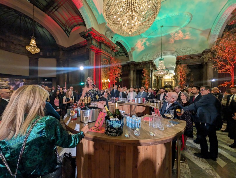 First Nations soprano Sarah Prestwidge serenades the crowd at Australia House in London for Jay Weatherill's Australia Day party.