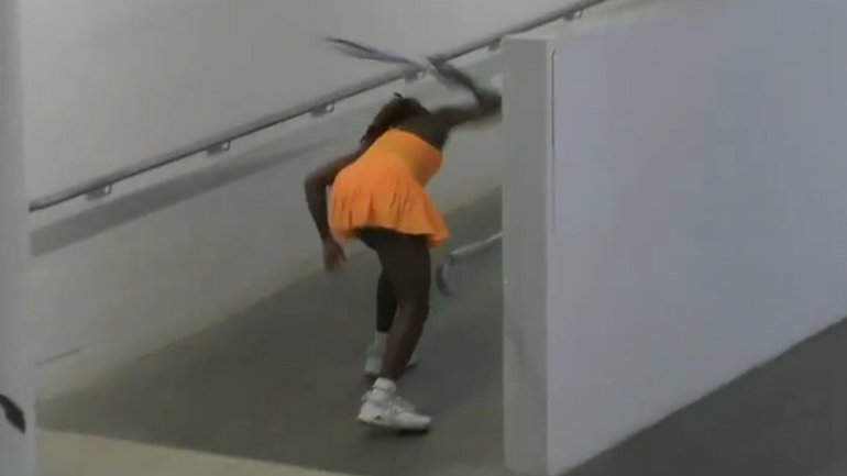 Coco Gauff smashed her racquet behind the scenes.