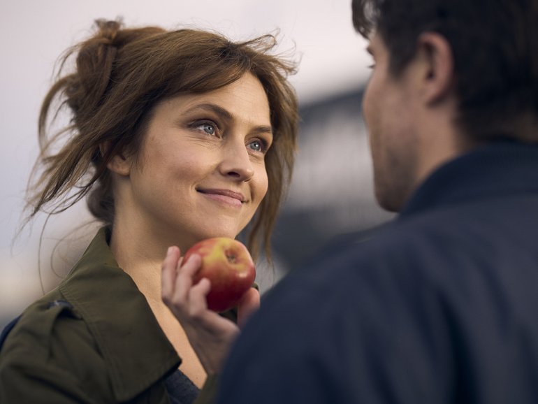 Teresa Palmer in Addition.