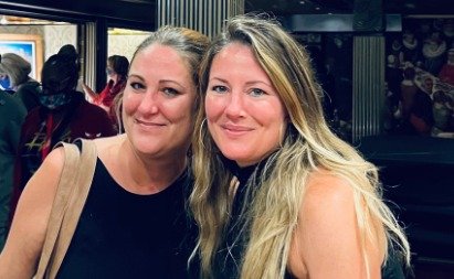 Rachel Green (left) was an “angel” before her untimely death, pictured here with her sister Roxanne Carney.