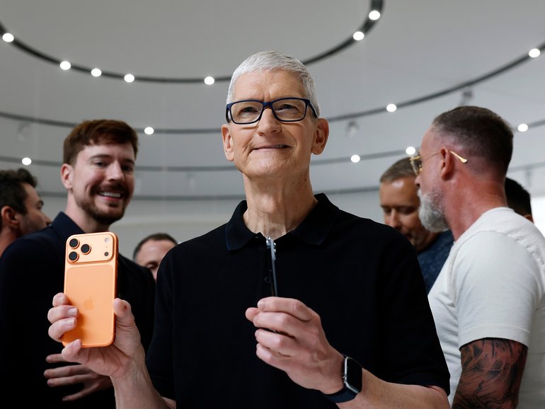 CEO Tim Cook says demand for the new iPhone 17 ‘was just simply staggering’.