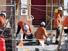 Unions warn climate-change driven heatwaves are becoming a major workplace health and safety threat. (Bianca De Marchi/AAP PHOTOS)