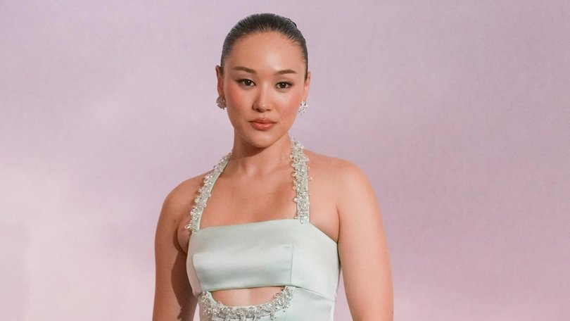 Yerin Ha was also mad at her fictional onscreen partner Benedict Bridgerton for that impertinent question, but she’s cutting him some slack.