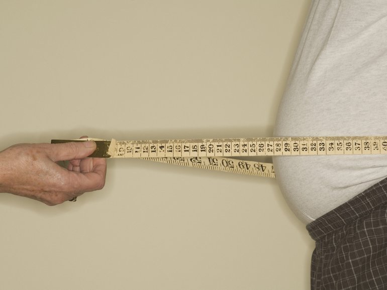 While weight-loss drugmaker Novo is bracing for a sales decline, rival Lilly sees revenue charging ahead thanks to its blockbuster medicines. 