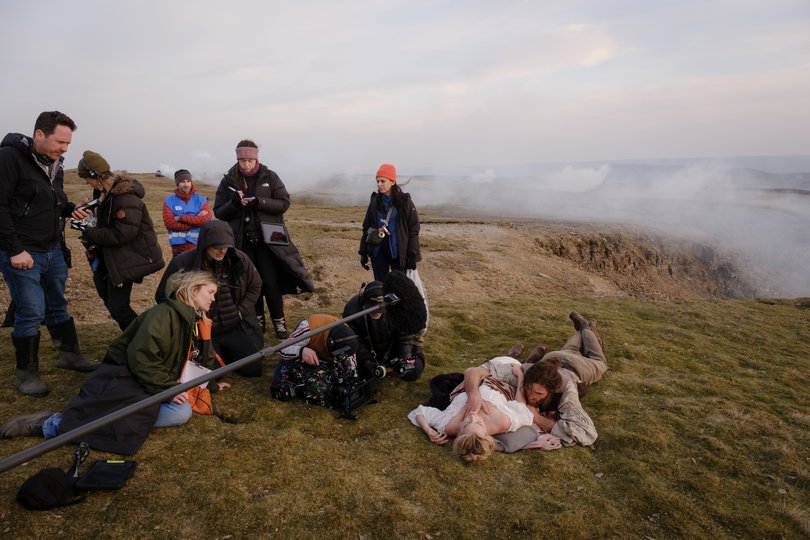 Behind the scenes images of Elordi and Robbie during filming of Wuthering Heights.