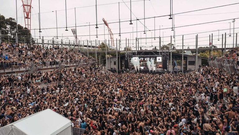 A man has died and several people have been rushed to hospital after suffering medical episodes at a techo festival in Sydney.

