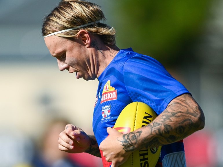 James Harmes has announced his retirement on the eve of the season.