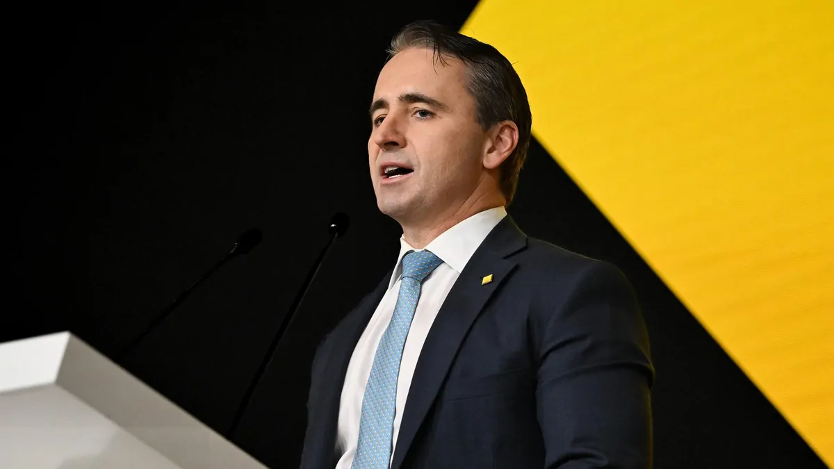 Commonwealth Bank: Is Australia’s largest bank now a growth stock ...