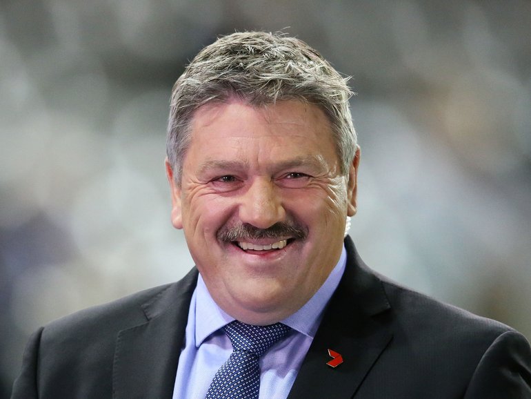 Channel Seven commentator Brian Taylor has revealed where his Origin allegience lies. 