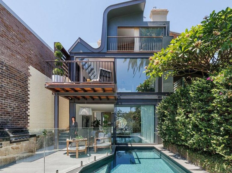 The owners used to walk down Birchgrove Road and admire no. 68.