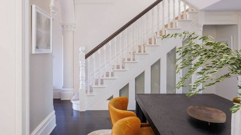 The renovation mixed the old world with the contemporary to create a beauitful family home.