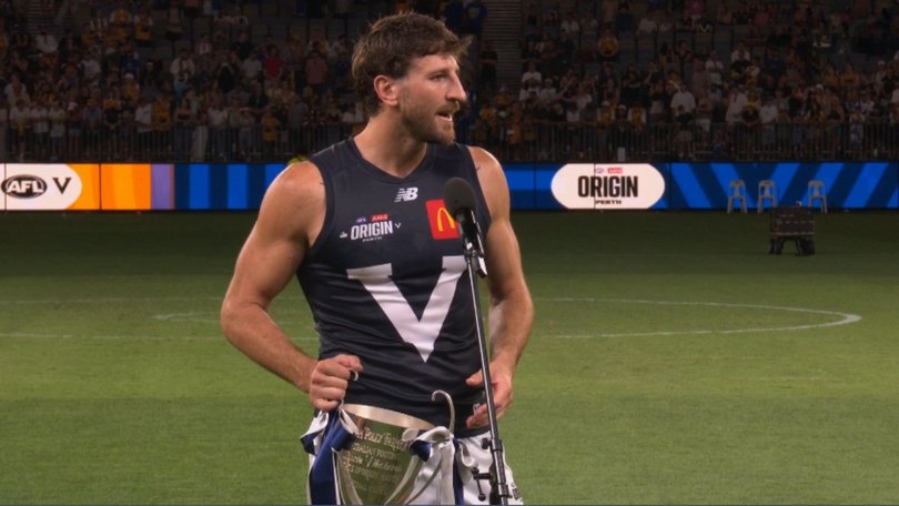 Marcus Bontempelli gave a nod to EJ Whitten.