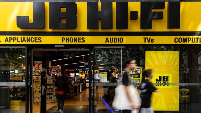 Electronics and appliance behemoth JB Hi-Fi has posted a 7.3 per cent jump in half-year revenue to $6.1 billion.