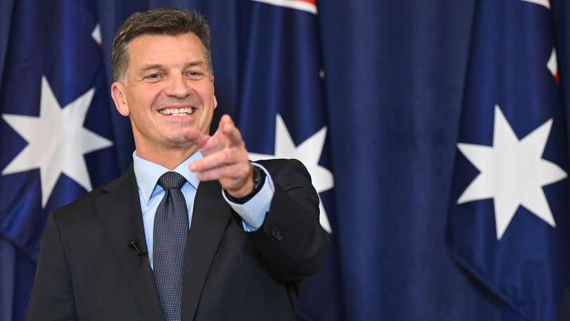Opposition Leader Angus Taylor's new front bench is expected to include two exiled conservatives. (Lukas Coch/AAP PHOTOS)