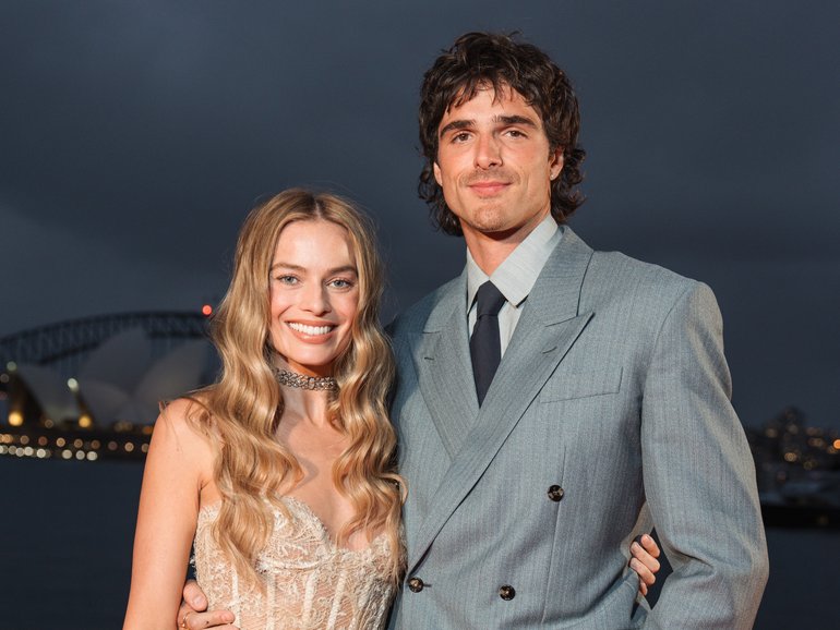 Margot Robbie and Jacob Elordi surprised audiences at the OpenAir cinema in Sydney.