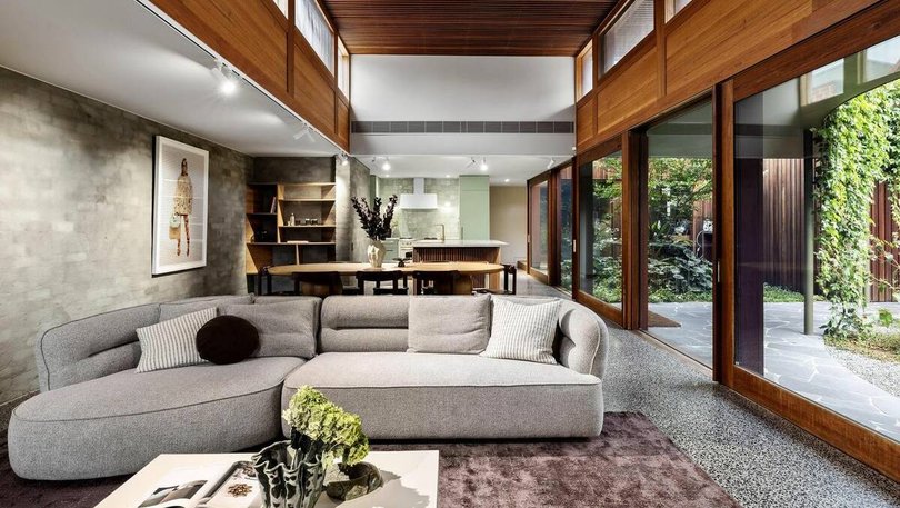 Not to be outdone by the outdoors, this home also features exceptionally beautiful interiors.