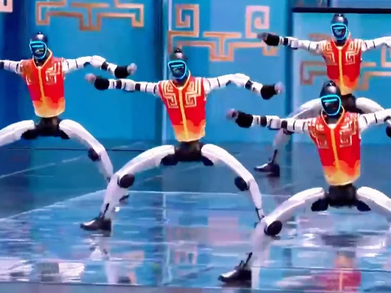 Humanoids dazzle at the Spring Festival Gala.