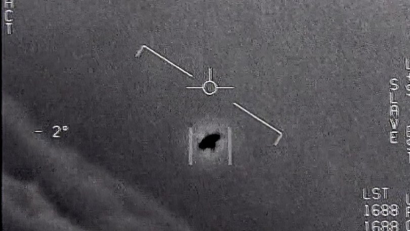 Donald Trump says he will order US agencies to release files relating to aliens and UFOs.