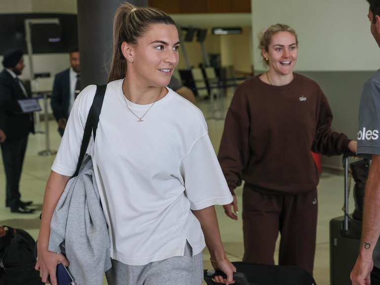 SPT Soccer. Members of the Australian Women's Soccer Squad arrive at Perth Airport. Steph Catley and Ellie Carpenter. Iain Gillespie