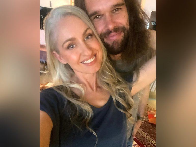 The turning point came when he sent her a photo of the woman he was dating.