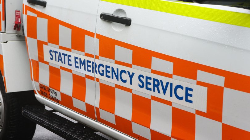 SYDNEY, AUSTRALIA – NewsWire Photos MARCH 21, 2021: SES Emergency Crews and Police are seen at the Nepean River road where they are checking water levels and the safety of the locals in the area in NSW, Sydney, Australia. Picture: NCA NewsWire / Gaye Gerard