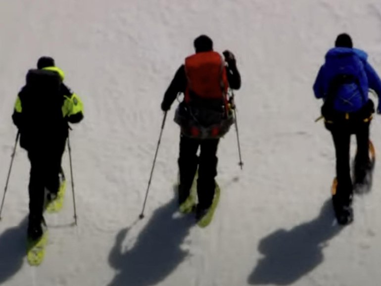 The final message of two university students who died hiking the Victorian alps has been revealed. Picture 7News