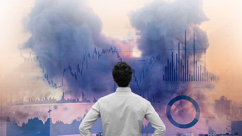 Stockmarket crashes are scary. Now is the time to act like a rich guy and hold your nerve.