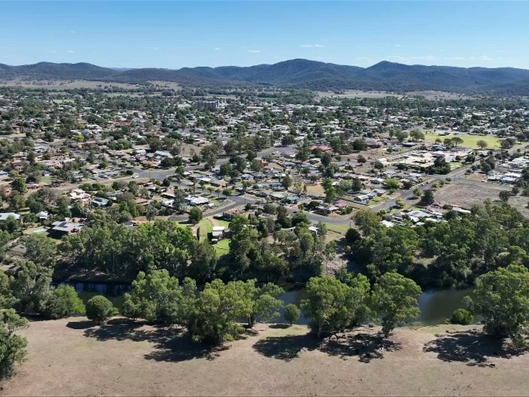 The body of a man was found inside a home, along with a seriously injured woman, in regional NSW. 