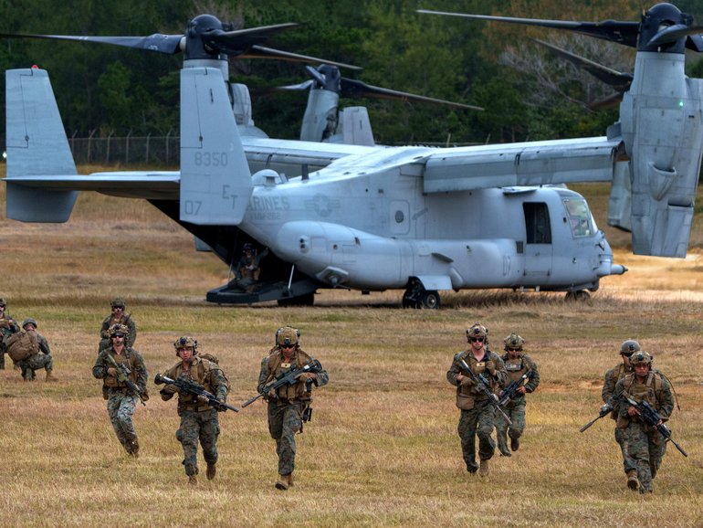 The deployment of about 2,500 Marines to the Middle East represents a new phase in the weeks-old war in Iran, as Iranian forces increase their attacks on the Strait of Hormuz.