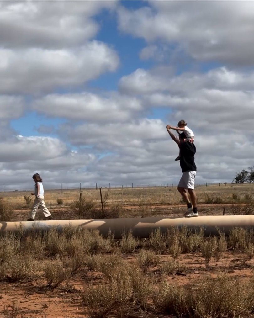 Lance 'Buddy' Franklin pictured with his kids in Dowerin last year.