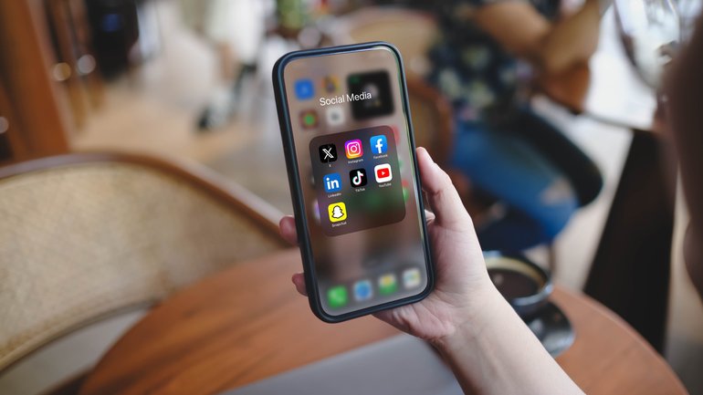 There are two very good reasons why you can’t stop scrolling on your phone. Here are some quick wins and longer-term solutions if you want to break free.