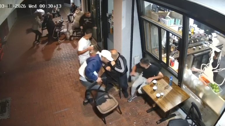 Gunman opens fire on diners at busy Melbourne shisha cafe