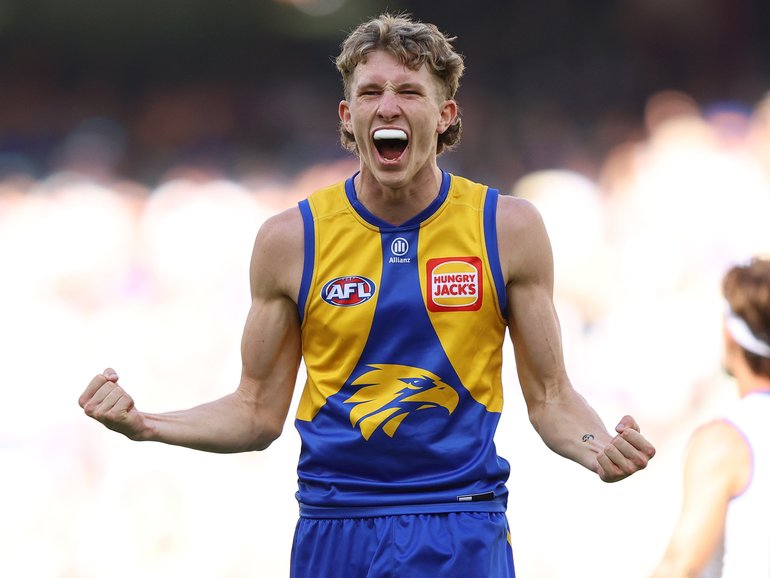 The Eagles grabbed their first win of 2026.