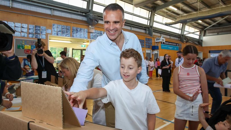 SA Premier Peter Malinauskas has cast his vote in an election expected to increase his stronghold. (Matt Turner/AAP PHOTOS)