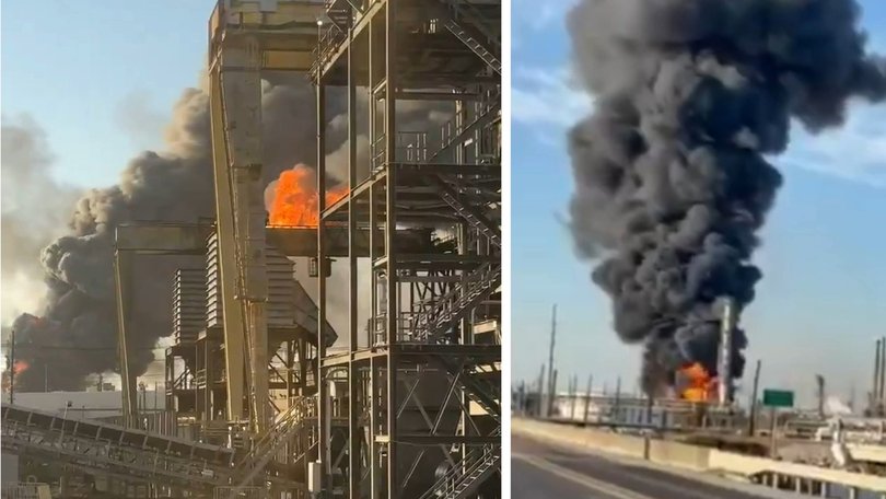 A loud explosion has been reported at a Texas oil refinery.