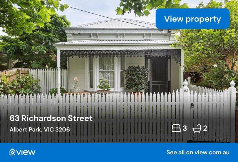 A typical Victorian freestanding house in Albert Park.