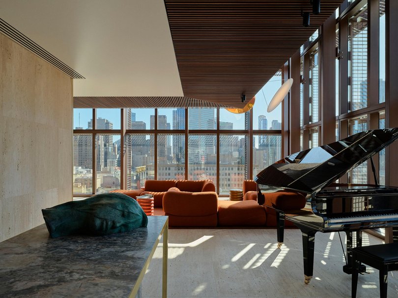 Hyde Melbourne Place