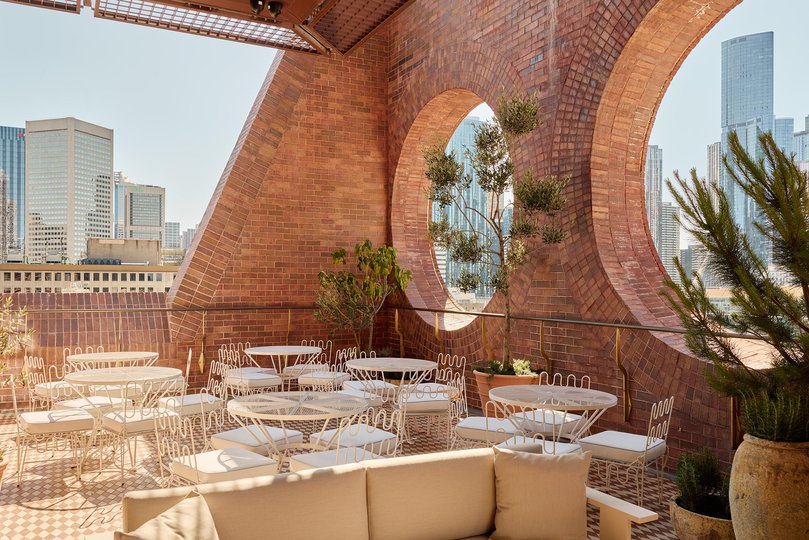 HYDE MELBOURNE PLACE
130 Russell Street, Melbourne VIC 3000