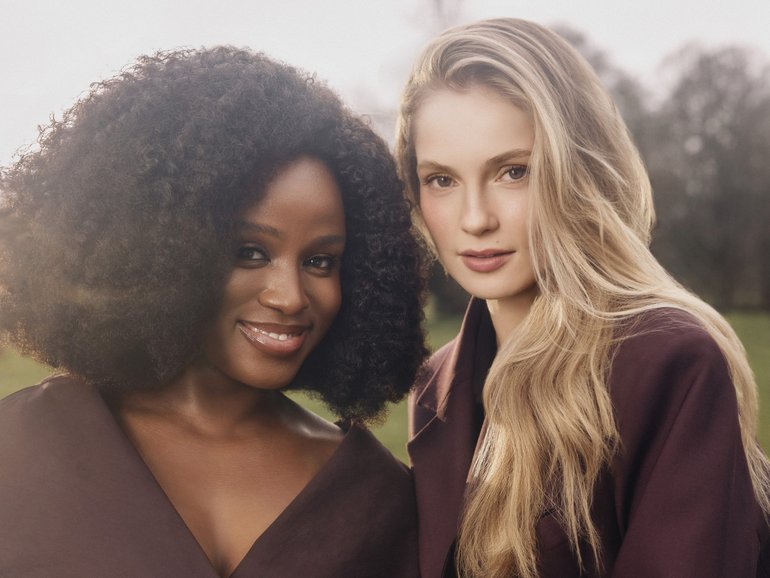 Masali Baduza and Hannah Dodd of Bridgerton.