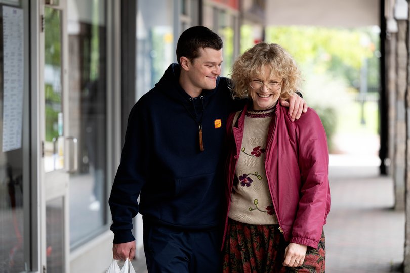 Robert Aramayo and Maxine Peake.
