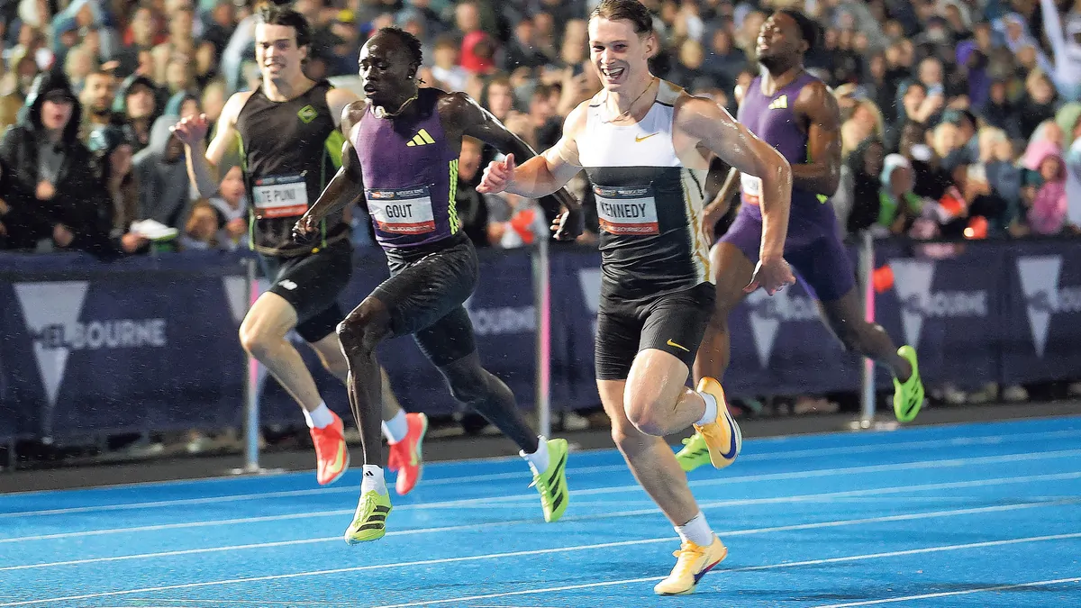 Lachie Kennedy outpoints Gout Gout in blockbuster 200m showdown at Melbourne’s Maurie Plant Meet Lachie Kennedy outpoints Gout Gout in blockbuster 200m showdown at Melbourne’s Maurie Plant Meet