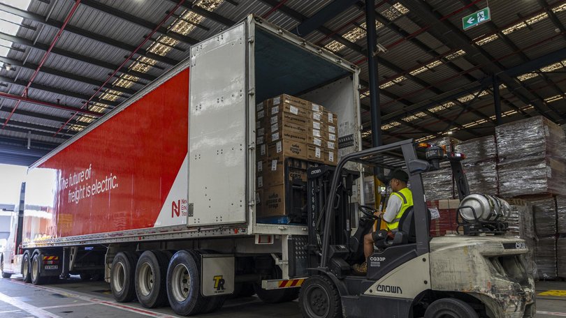 The prime mover completed the delivery 25 minutes faster than the average diesel truck.