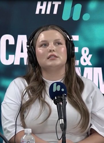 Chloe Pink speaks candidly to Hit Network’s Carrie and Tommy.