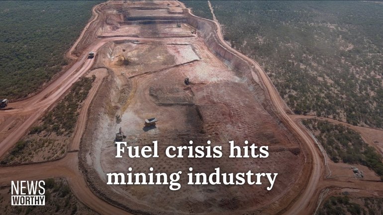 NEWS WORTHY: WA mines about to run out of fuel & RBA axes hated credit card surcharges